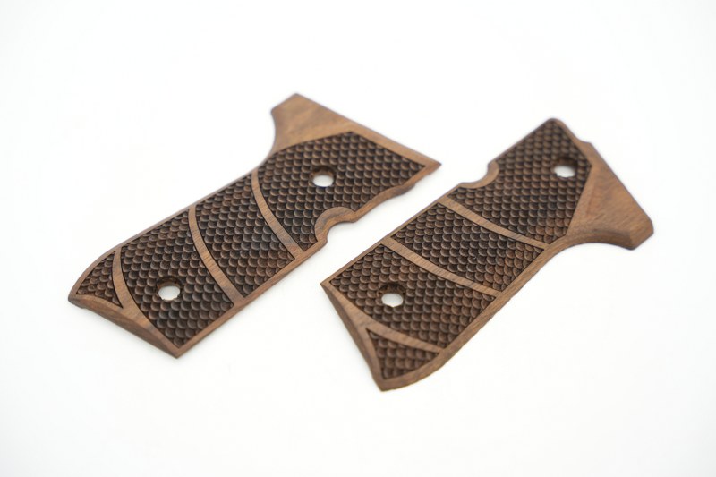 Beretta 92FS, 92A1, 92G, 92D, 96, M9 Ceviz Ağcı Kabze