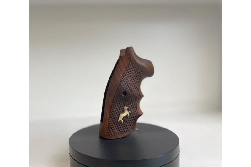 Colt Python Yeni Anaconda Uyumlu Ceviz Kabze