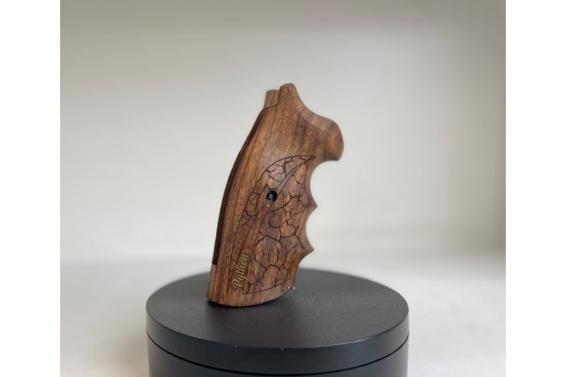 Colt Python Yeni Anaconda Uyumlu Ceviz Kabze